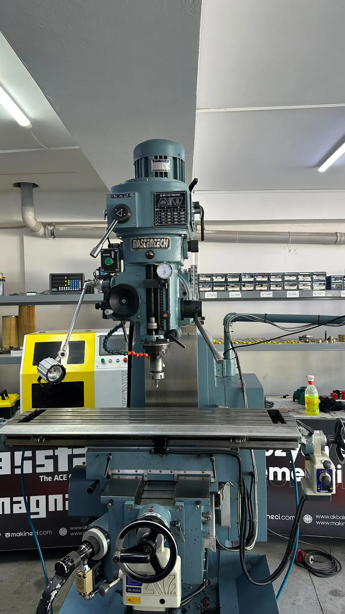Mastertech MT-5V - Servo Powered - Image 1 | WorldMach.com